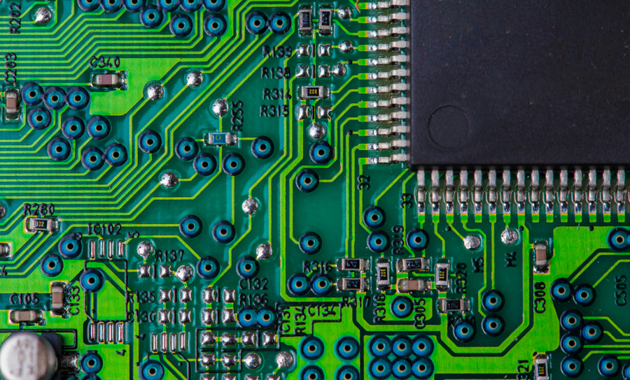 via raccordant couches altium