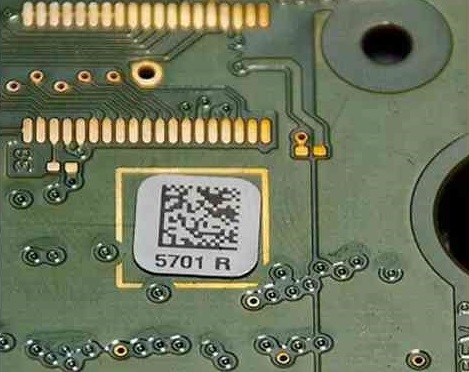 Esempio di etichetta per PCB